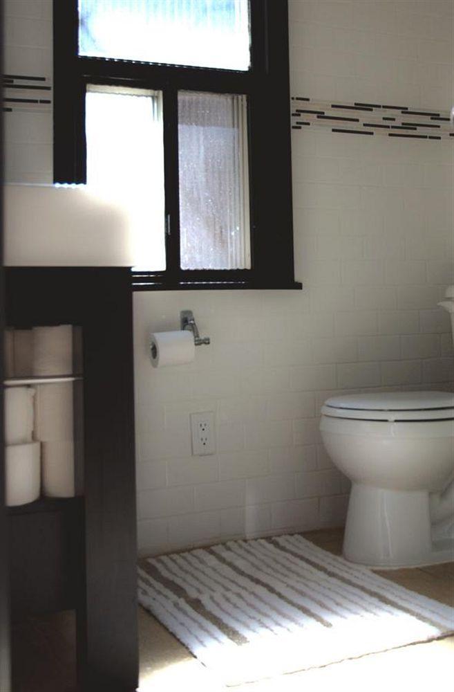 Downtown Home Inn B&B โตรอนโต ภายนอก รูปภาพ
